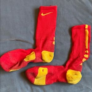 Red Nike elite socks